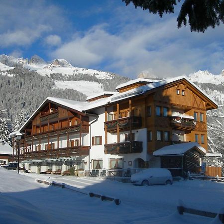 Hotel Gran Mugon Vigo di Fassa Exteriér fotografie